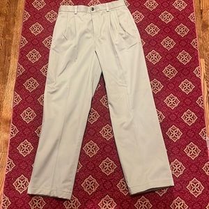 Boys Brooks Brothers Pleated Khakis 100% Cotton EUC